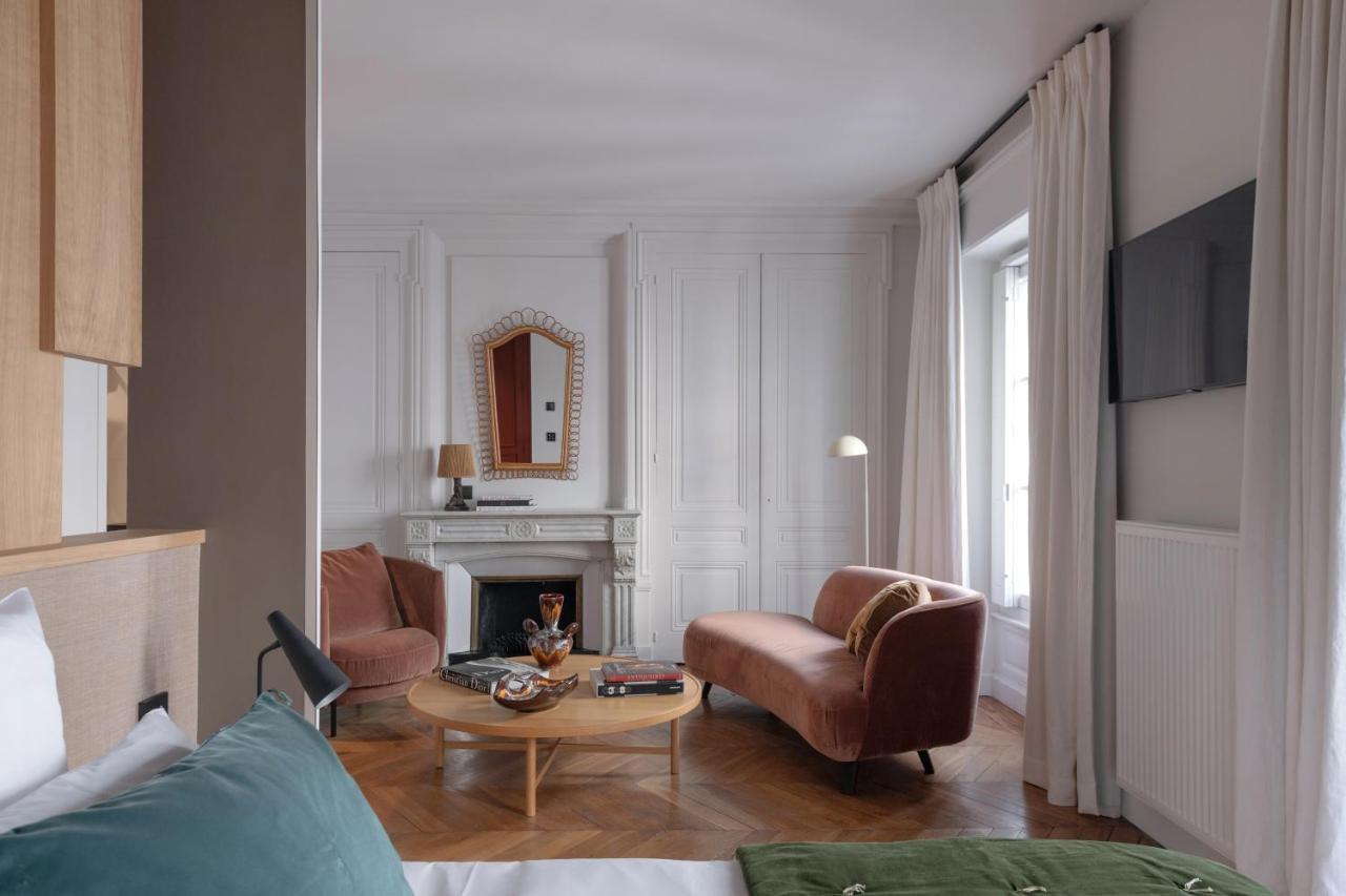 Mihotel Plat Lyon Bagian luar foto